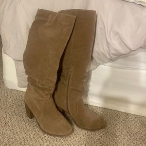 Universal Thread Size 8 Knee high boots